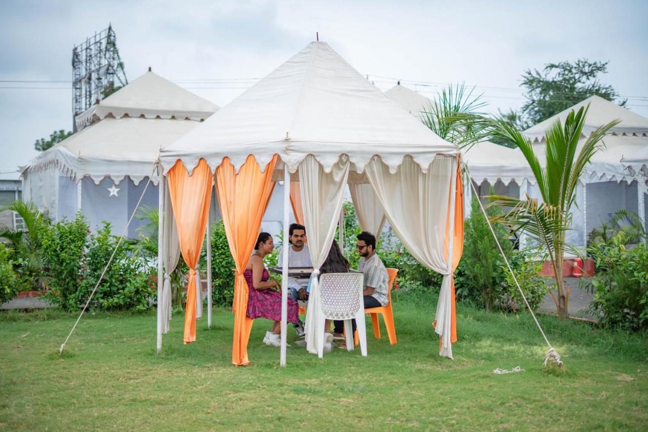 Unity Holiday Tent City Kevadia 외부 사진
