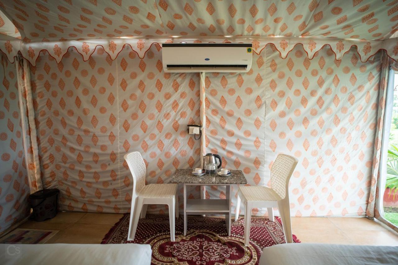 Unity Holiday Tent City Kevadia 외부 사진